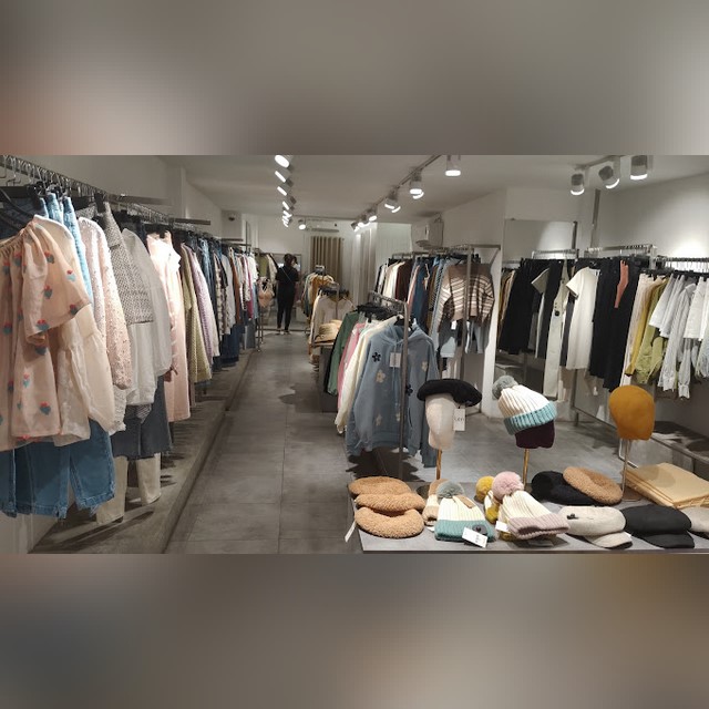 Áo len Đà Lạt Cô Ngọc – Shop áo len đẹp ở Đà Lạt