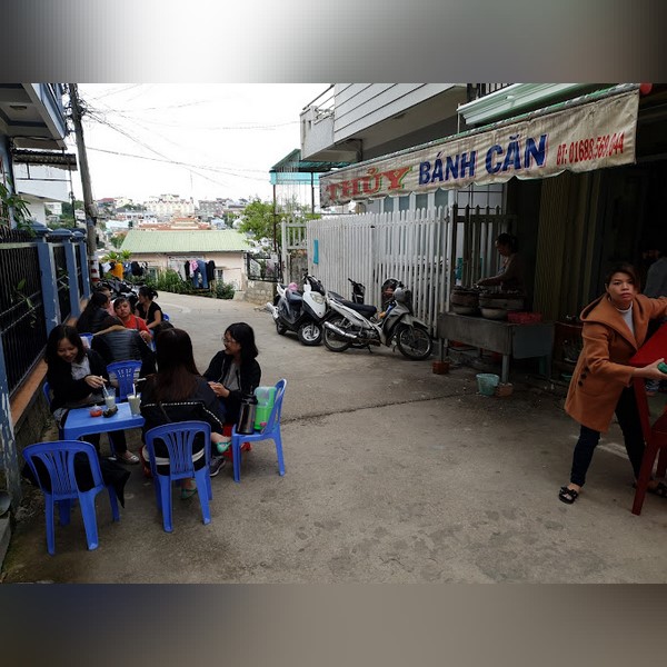Thủy Bánh Căn