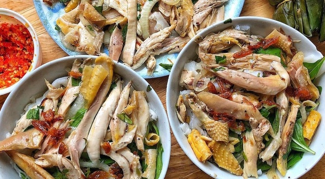 Bánh ướt lòng gà Long - Hương vị độc đáo từ vùng đất Đà Lạt