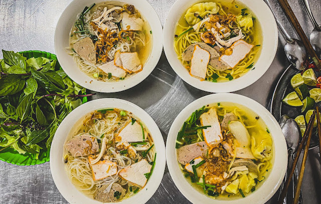 Hủ Tiếu Hoàng Hải - món ăn khuya ngon Đà Lạt