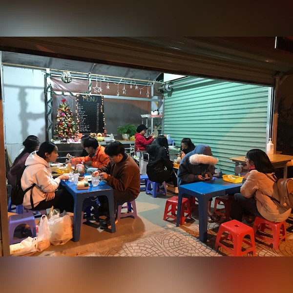 Bánh tráng nướng cô Tâm - Nét đặc biệt của hương vị Đà Lạt.