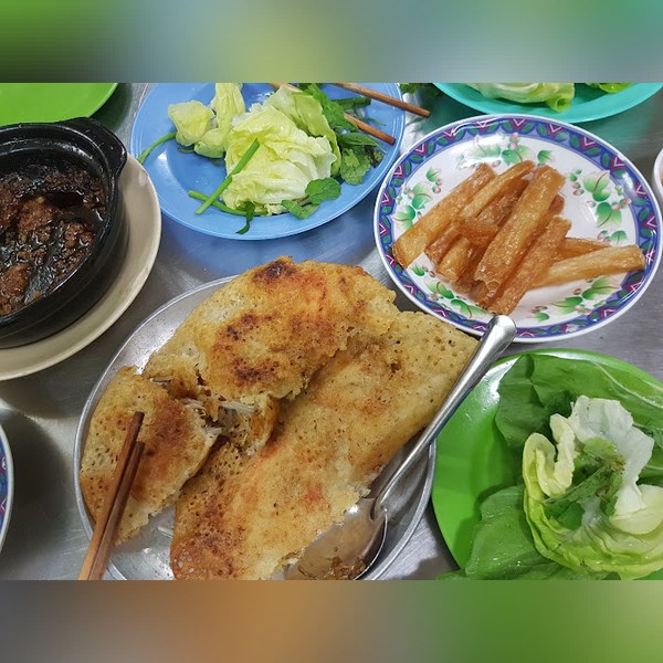 Bánh Xèo Cô Chi - bánh xèo nổi tiếng Đà Lạt