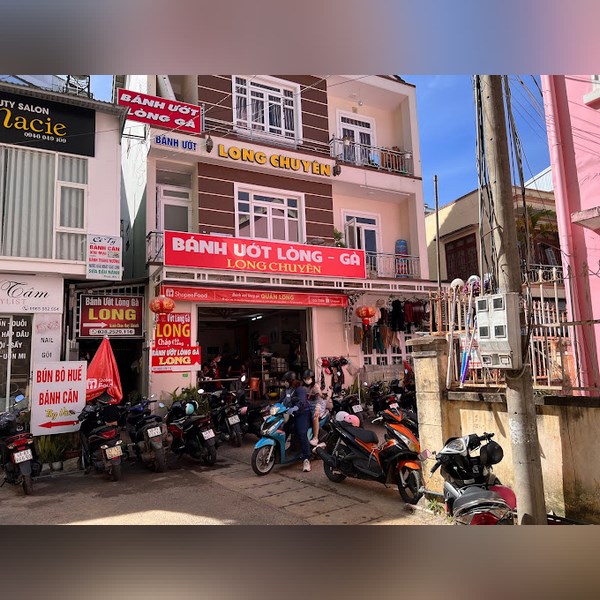 Bánh ướt lòng gà LONG - quán bánh ướt nổi tiếng lâu đời