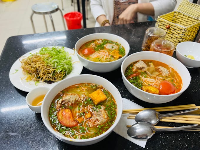 Bún riêu cua đồng 279 ( Chi nhánh 2)
