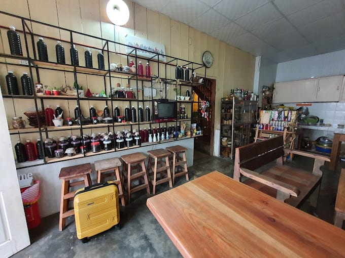 quầy bar nhỏ tại homestay