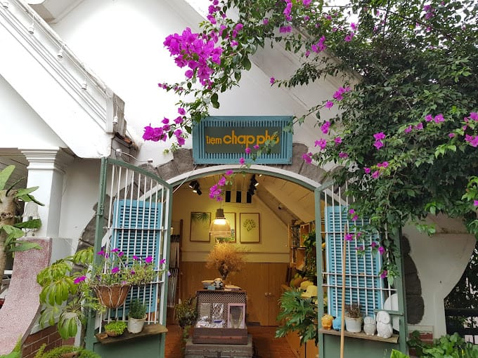 tiệm cà phê 