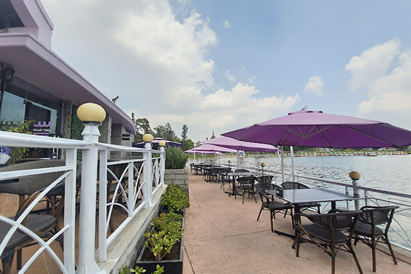 Top 15 những quán cà phê ăn sáng chill tại Đà Lạt 41 Cafe Thanh Thuỷ - Blue Water