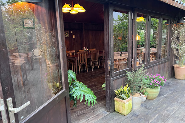 Mùa hè tươi đẹp Coffee