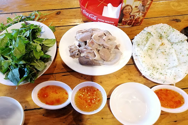 Top 10 tiệm cháo lòng ngon nổi tiếng gần đây tại Đà Lạt 26 Cháo lòng Di Linh (chính hiệu Bà Mén)
