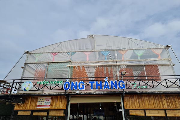 Vườn Hồng Ông Thắng