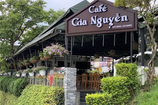 Cafe Gia Nguyễn - Ngắm nhìn trung tâm Đà Lạt
