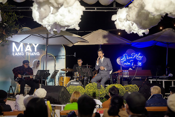 Mây Lang Thang Acoustic