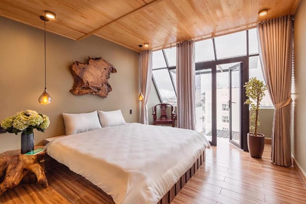 Top 26 khách sạn gần chợ Đà Lạt có buffet sáng ngon 74 Pi Hostel Dalat