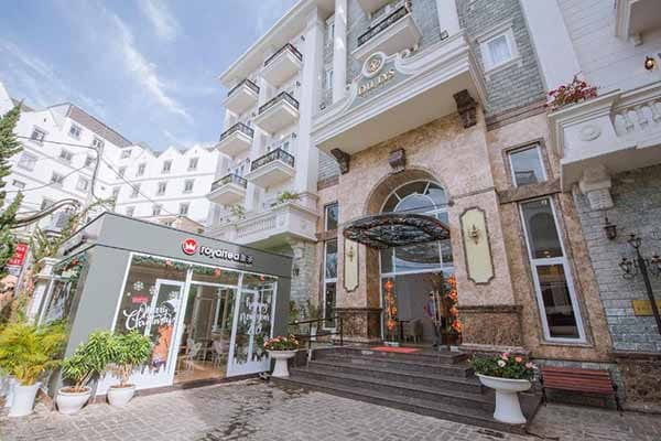 Top 26 khách sạn gần chợ Đà Lạt có buffet sáng ngon 89 Hotel Du Lys - Buffet Ăn Sáng Đa Dạng