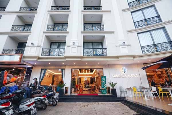 Top 26 khách sạn gần chợ Đà Lạt có buffet sáng ngon 99 SANDALS FLORA HOTEL - Khách sạn có Buffet sáng tại Đà Lạt