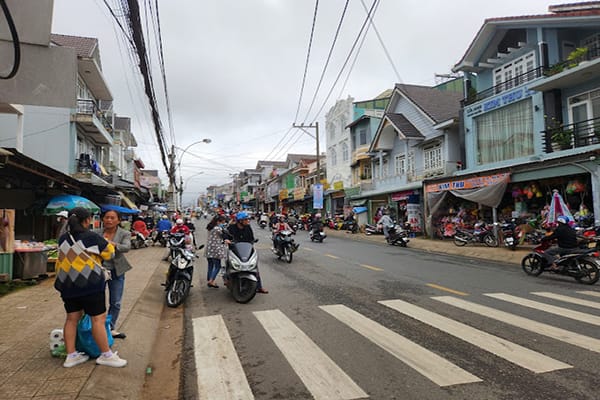 Top 14 khu chợ gần đây ở Đà Lạt nổi tiếng bạn nên ghé tham quan 42 Chợ dân Sinh Đà Lạt