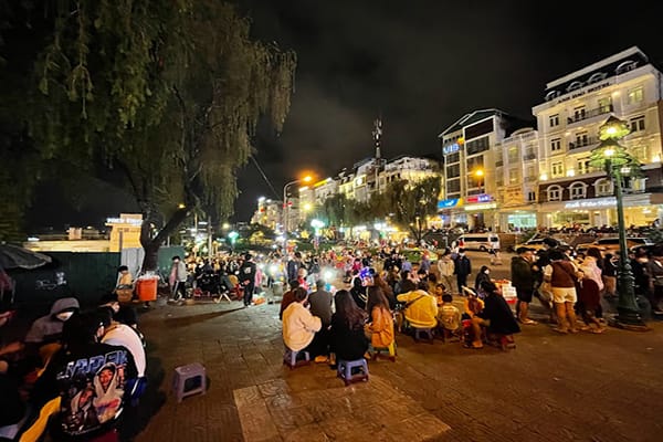 Top 14 khu chợ gần đây ở Đà Lạt nổi tiếng bạn nên ghé tham quan 48 Chợ Đêm Đà Lạt