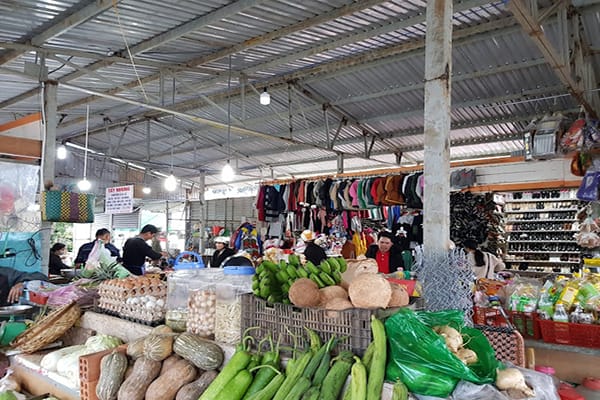 Top 14 khu chợ gần đây ở Đà Lạt nổi tiếng bạn nên ghé tham quan 32 Chợ Phường 6 (Chợ La Sơn Phu Tử)