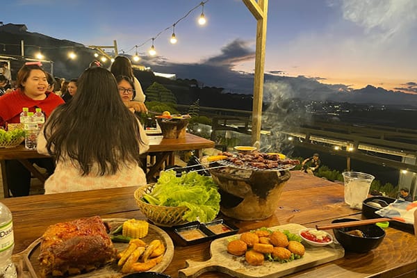 Đốn tim với những quán cafe ngắm bình minh ở Đà Lạt tuyệt đẹp 15 Thôn 330 - điểm ngắm bình minh cực đẹp