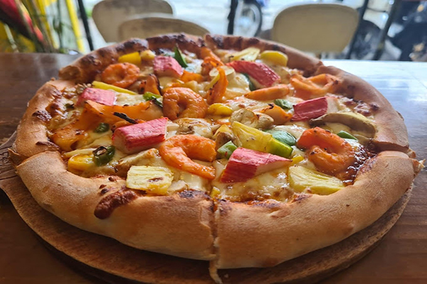 Tổng hợp địa chỉ những quán pizza Đà Lạt ngon khó cưỡng 18 Banana Pizza