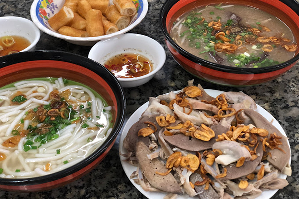 Điểm danh 6 quán cháo ngon ở Đà Lạt nhất định phải thử 8 Cháo lòng Di Linh