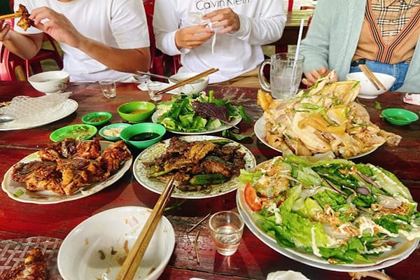 THỊT RỪNG LAI HOA QUÁN