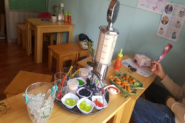 Top 10 quán trà sữa Đà Lạt view đẹp, thích hợp để tụ tập bạn bè 13 Trà sữa Thỏ Ú - quán trà sữa ngon Đà Lạt