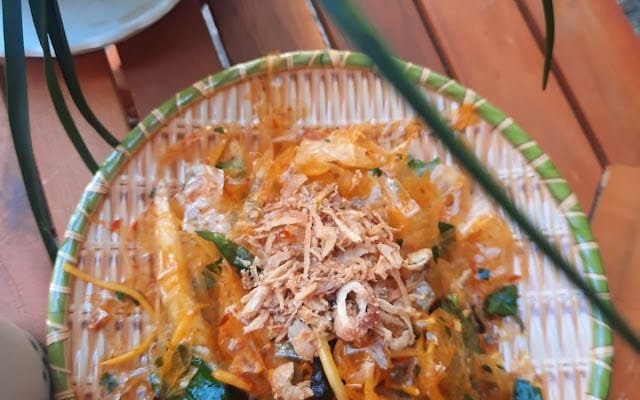 Top 30 Quán Ăn Vặt Đà Lạt Ngon Khiến Bạn Chỉ Muốn "Cắm Mặt" Vào Ăn 20 Ăn Vặt Hồng Thu