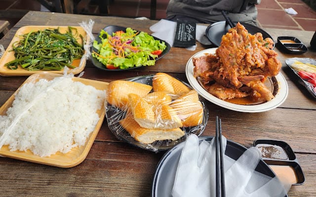 Top 30 Quán Ăn Vặt Đà Lạt Ngon Khiến Bạn Chỉ Muốn "Cắm Mặt" Vào Ăn 18 Ăn Vặt NiON