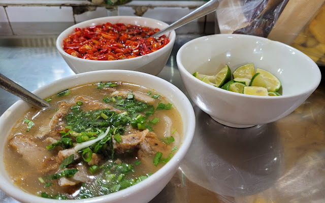 5 Địa điểm thưởng thức bánh canh cua ngon tại Đà Lạt 9 Hiếu Bánh Canh Phan Rang