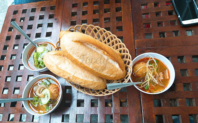 Top 20 Quán Bánh Mì Đà Lạt - Đã Đến Là Phải Thử Ngay! 23 Bánh Mì Xíu Mại Chén 45