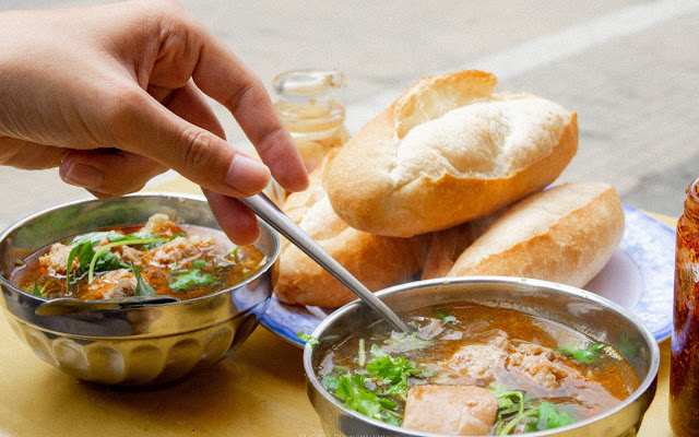 Top 20 Quán Bánh Mì Đà Lạt - Đã Đến Là Phải Thử Ngay! 30 Bánh Mì Xíu Mại 79 (Chi Nhánh Mới)