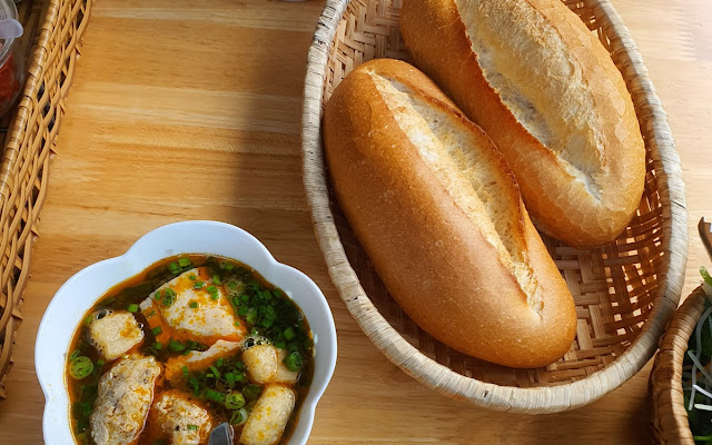 Top 20 Quán Bánh Mì Đà Lạt - Đã Đến Là Phải Thử Ngay! 31 Bánh Mì Xíu Mại & Nui